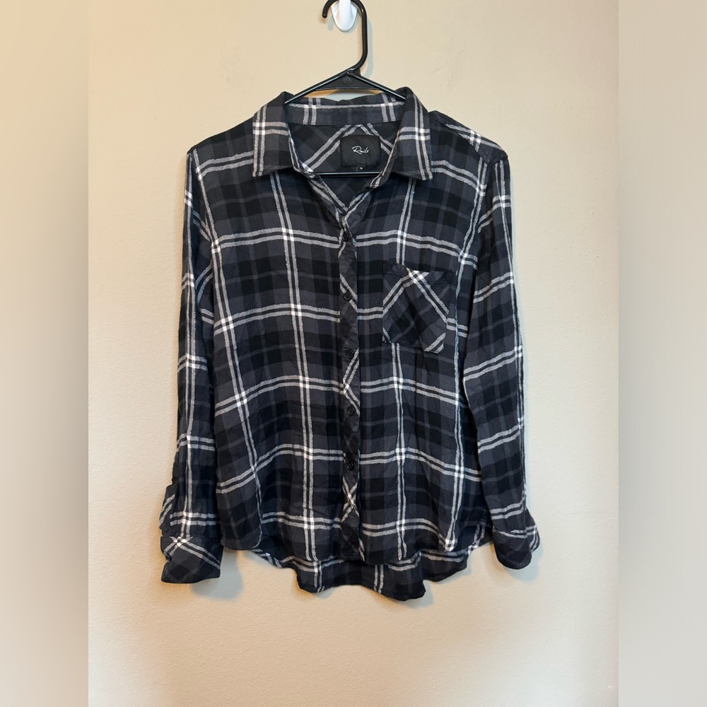 RAILS Black and White Flannel Size M